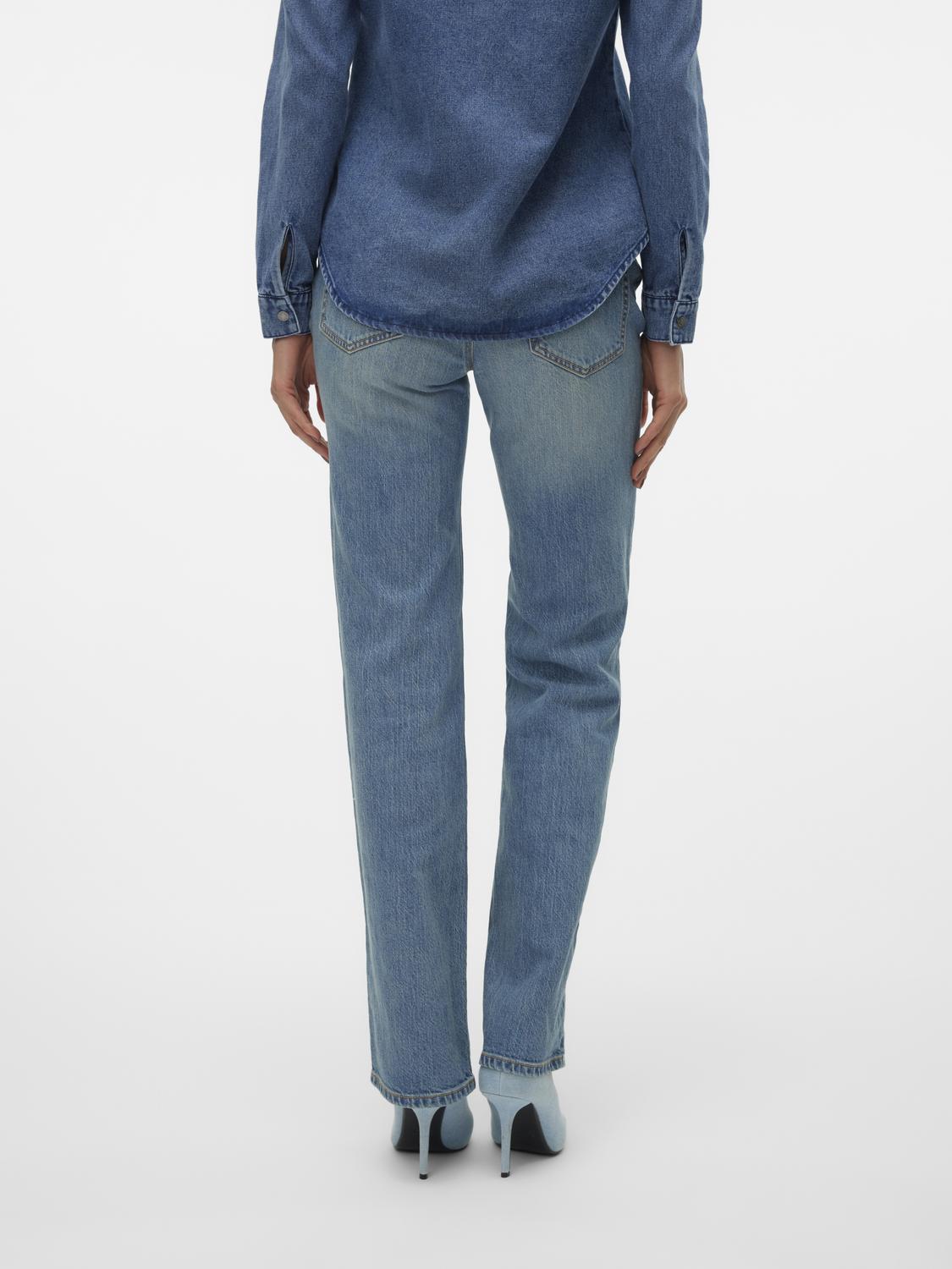 VMTESSA Straight Jeans - Medium Blue Denim Tinted